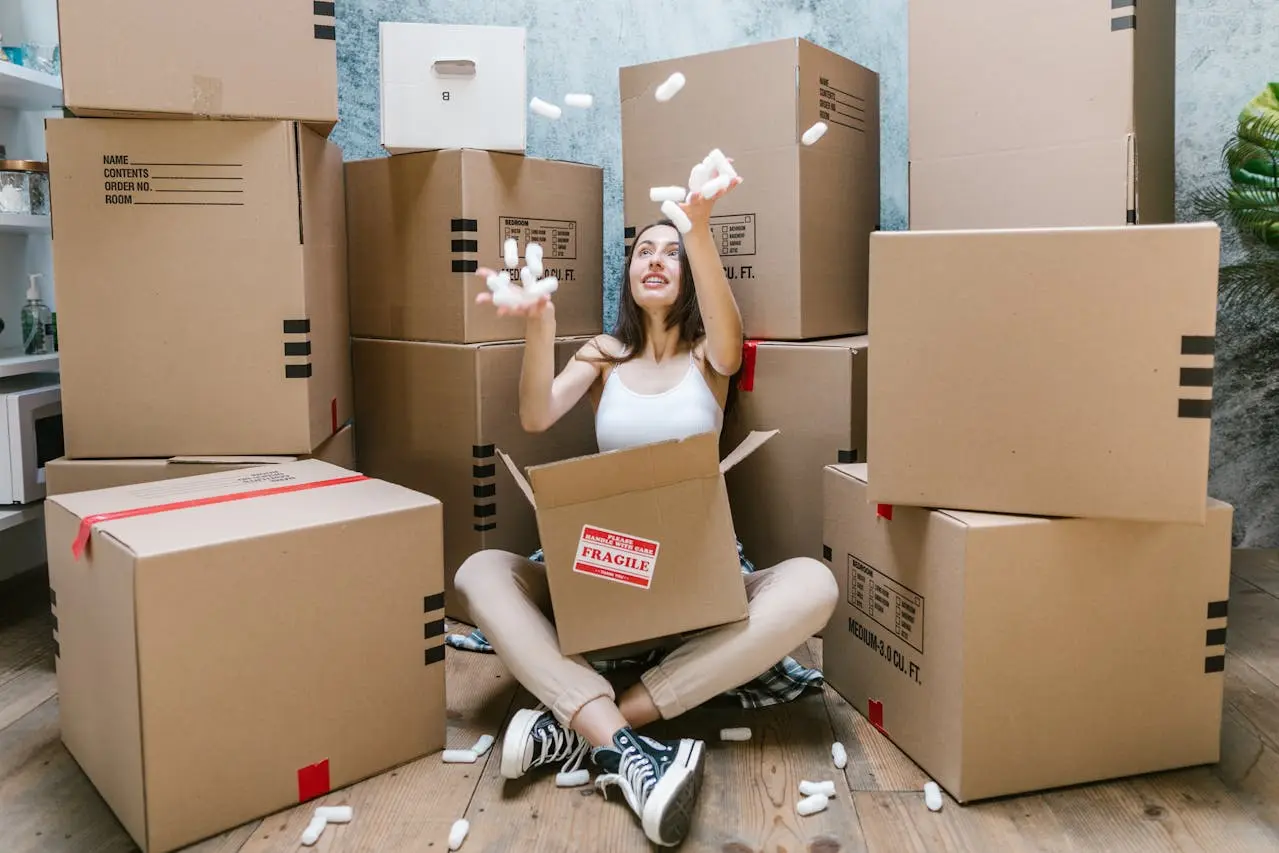 Plan moving boxes for a Baie-D’Urfé home